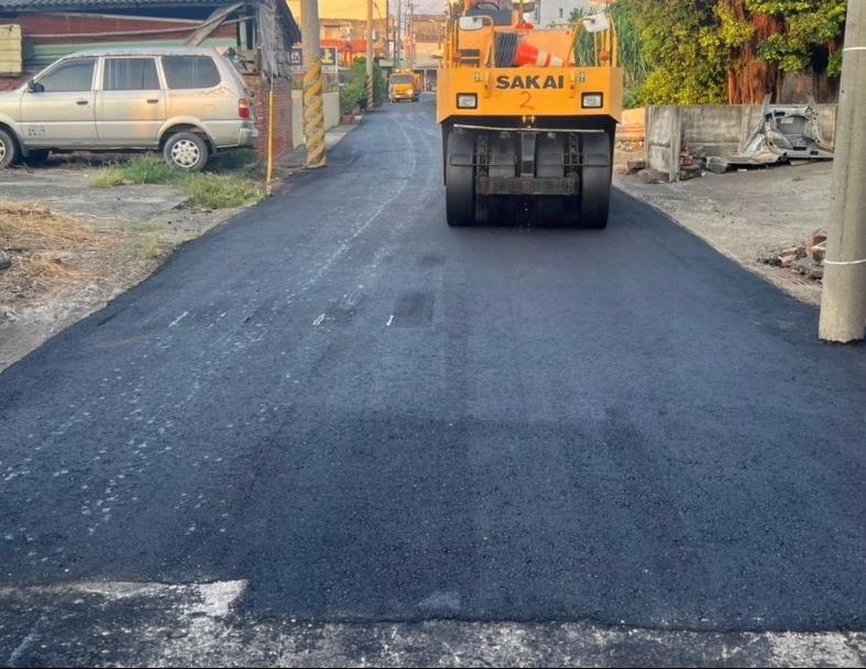 口湖鄉崙東村民生路台17線至福安路路口道路改善工程 4