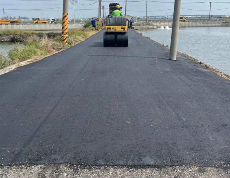 口湖鄉崙東村民生路台17線至福安路路口道路改善工程 2